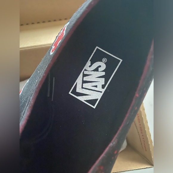 NWT Custom hand painted Vans shoes - Picture 9 of 12